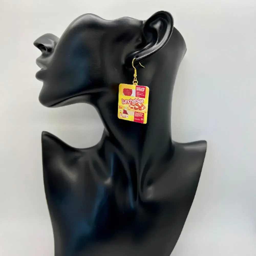 Kylie Wylie Customs these earrings
